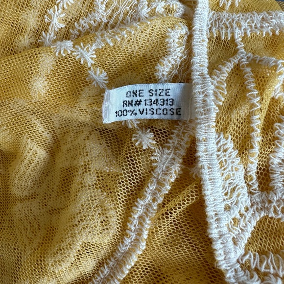 NWOT Vanity Collection Yellow Sheer Kimona Duster Cover Up Coat - Picture 9 of 9